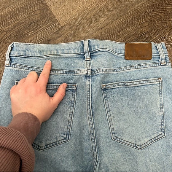 Aritzia Light Blue Straight Leg Pants - Picture 5 of 6